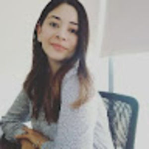 Meet your Posher, Eva gabriela